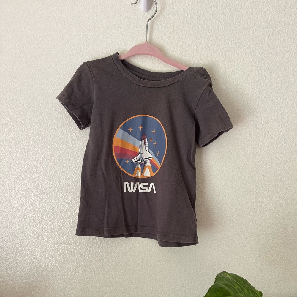 Cotton On Grey NASA shirt